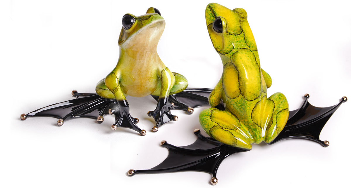 Signed, limited edition bronze frog sculpture by Tim FROGMAN Cotterill