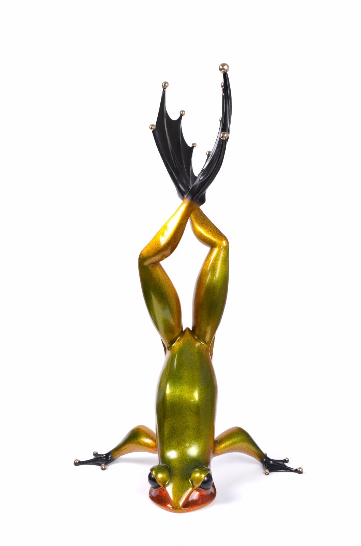 Signed, limited edition bronze frog sculpture by Tim FROGMAN Cotterill